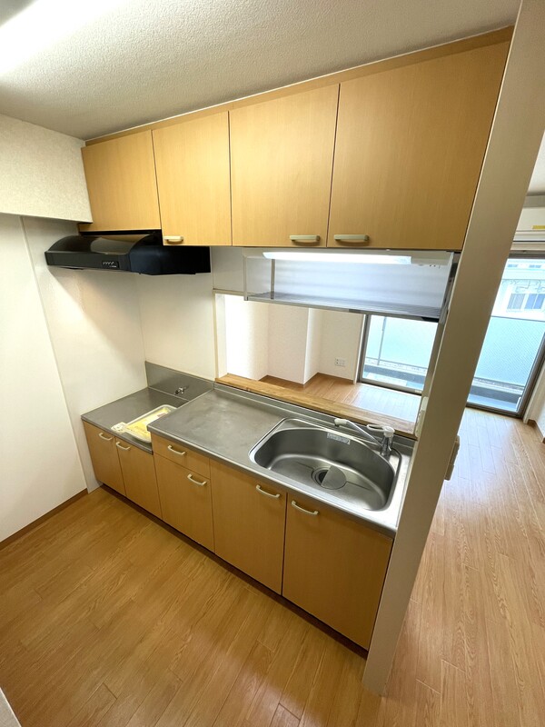 キッチン　別部屋の参考写真です。