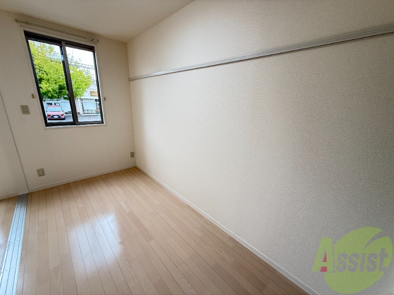 その他部屋・スペース　寝室になりそうな洋室です。広くて使いやすそうですね。