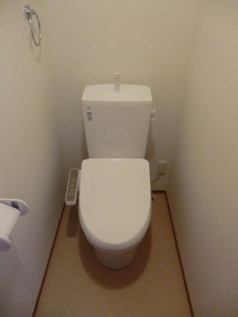 ボヌール A棟のトイレ写真