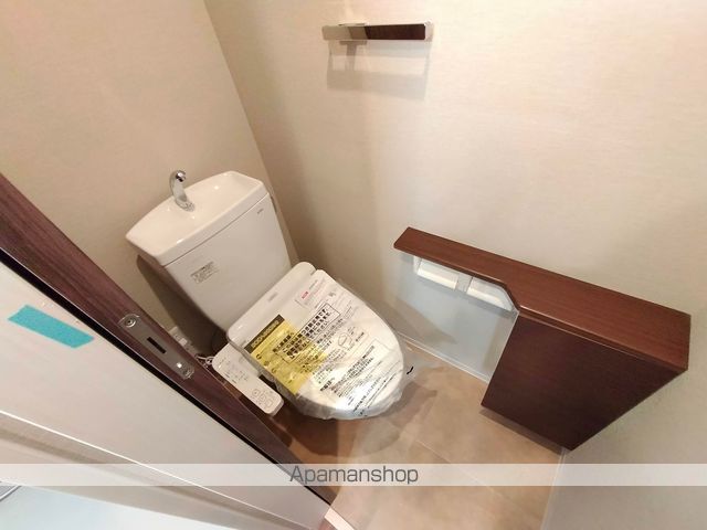 地下鉄御堂筋線 東三国駅 徒歩6分 11階建 築5年のトイレ写真