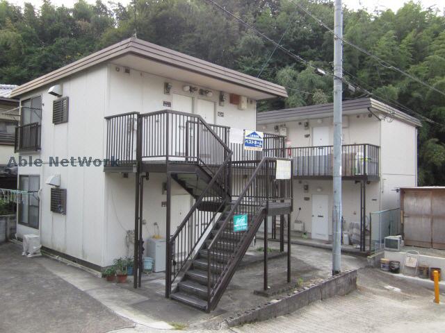 奥山ハイツB棟