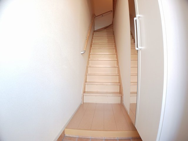 玄関　明るい玄関です