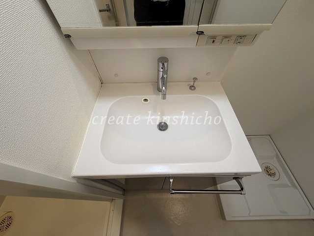 洗面設備　独立洗面台
