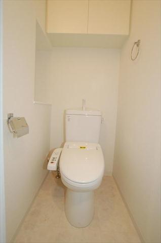 ステージファースト中野駅前のトイレ写真