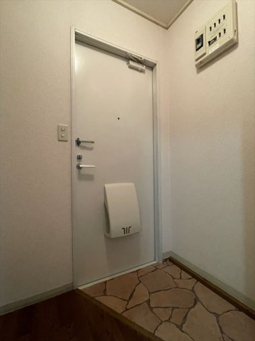 グリーンピア姫宮Cの玄関写真