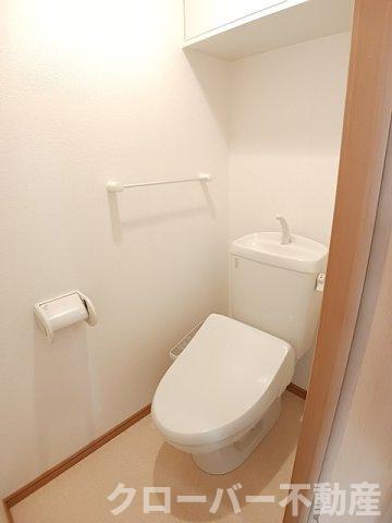 ＪＲ予讃線 香西駅 徒歩18分 2階建 築19年のトイレ写真