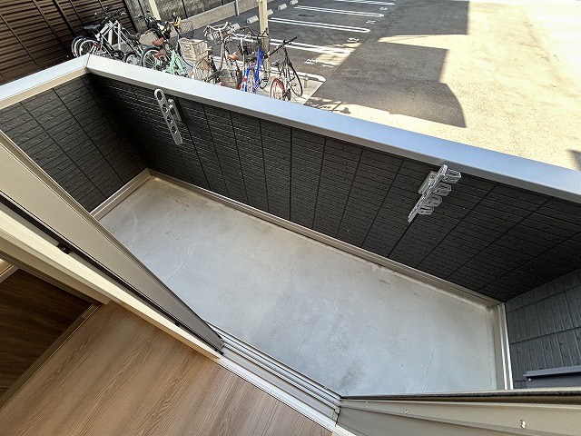バルコニー　参考写真。