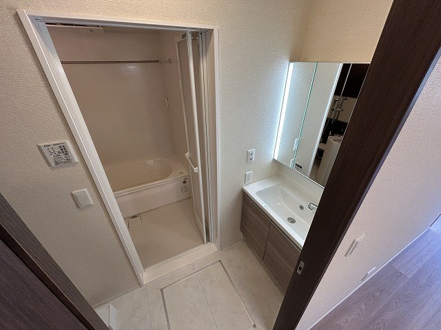 洗面設備　参考写真。