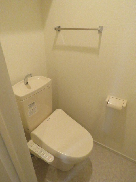 ジュピター白石中央IIのトイレ写真