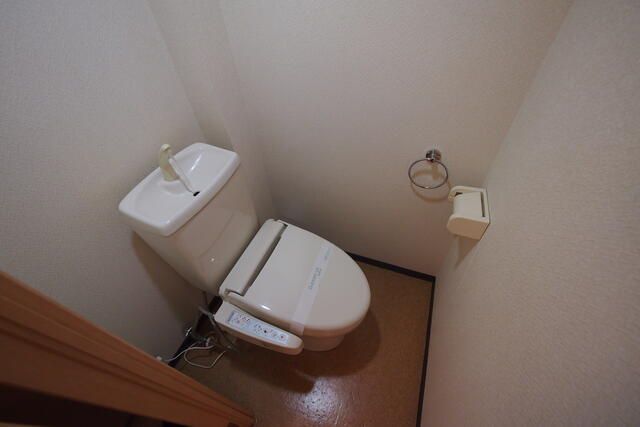 インベスト大森北IIのトイレ写真