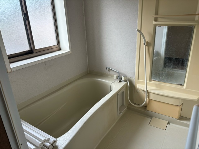 赤津住宅Aの風呂写真