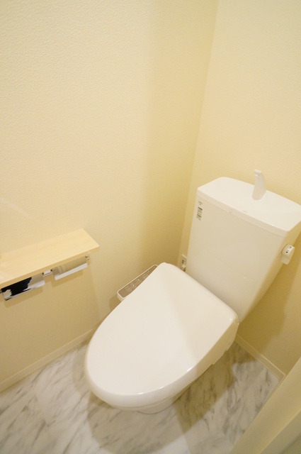 サーティフル妙典のトイレ写真
