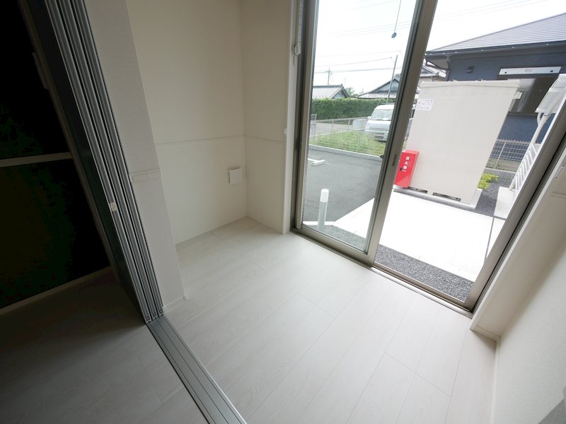 バルコニー　インナーテラス１.７帖