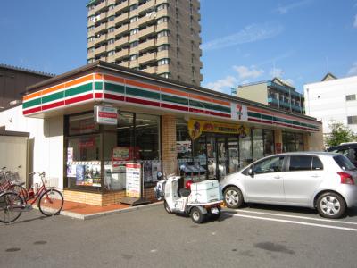 コンビニ　セブンイレブン大阪新北島7丁目店（コンビニ）まで190m