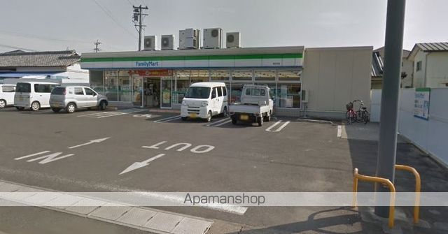 コンビニ　ファミリーマート島之内店（コンビニ）まで950m