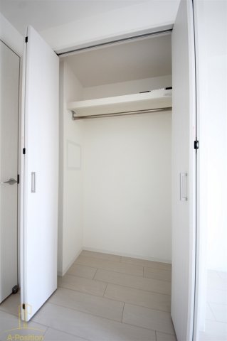 収納　アドバンス大阪ルーチェ