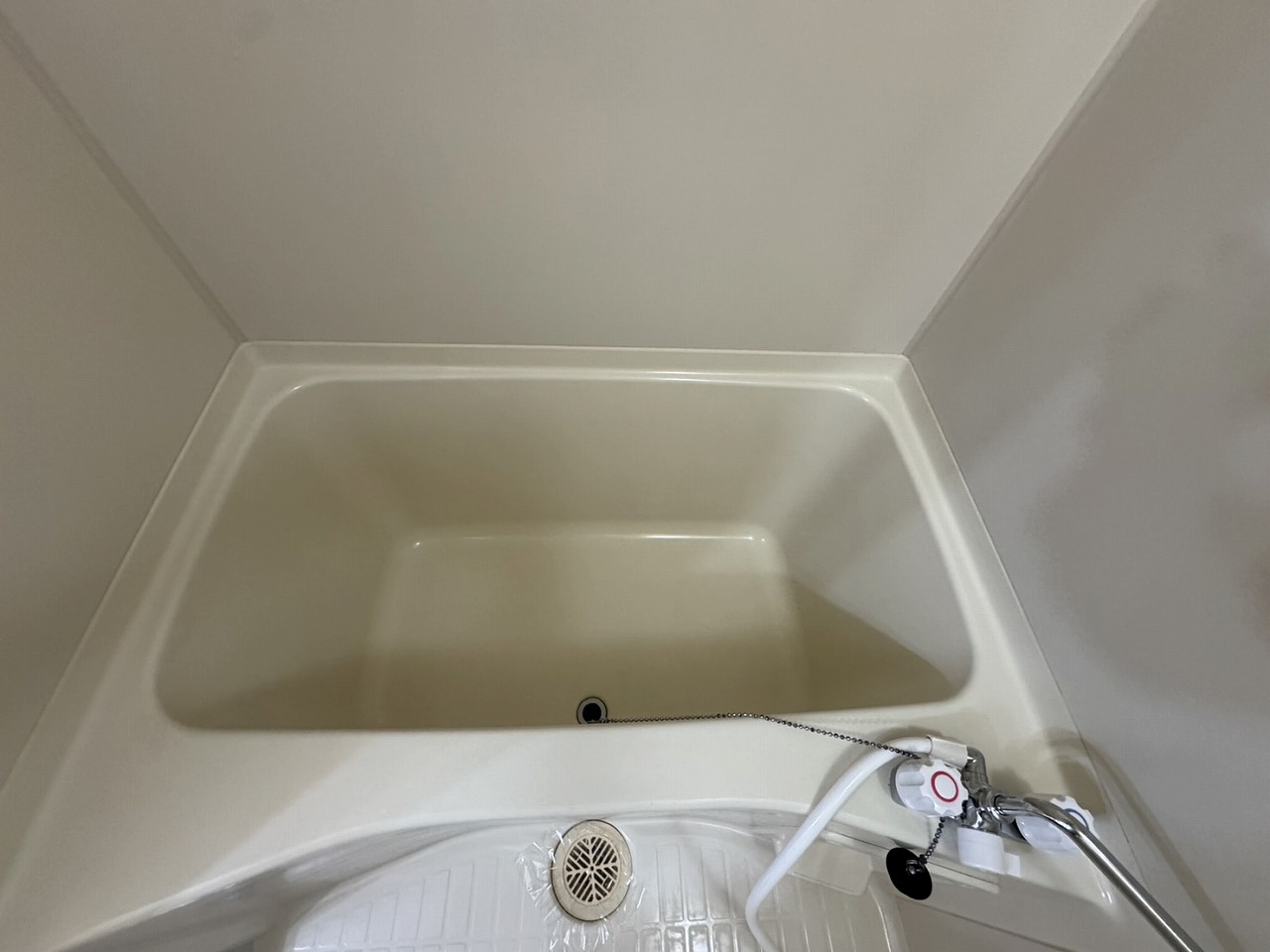 バス・シャワールーム　写真は同マンションの他のお部屋のものです