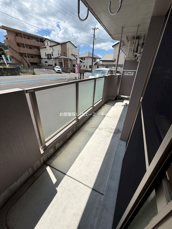 バルコニー　※実際のお部屋とは異なる場合がございます。