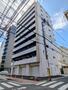建物外観　１階部分はテナントが入ります