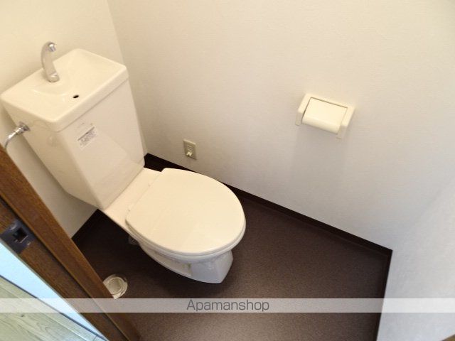 リヴエターナルのトイレ写真