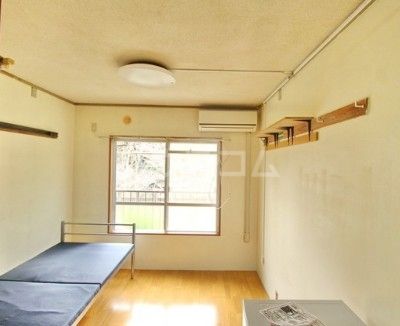 南野ハイツE号棟の内装写真