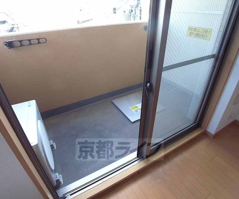 バルコニー　きれいなバルコニーです。