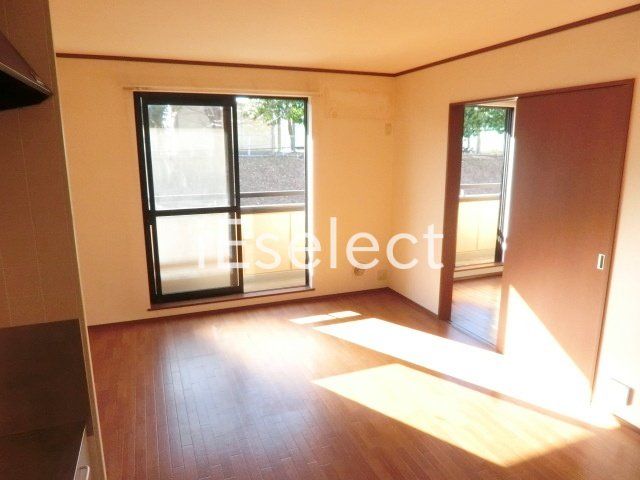 居室・リビング　開放感のあるお部屋です