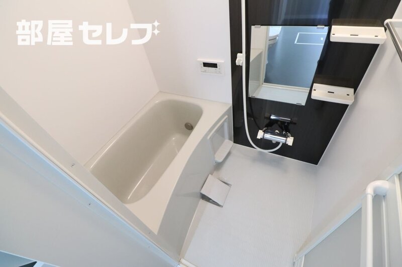 バス・シャワールーム　※同じタイプの部屋写真参照しています。