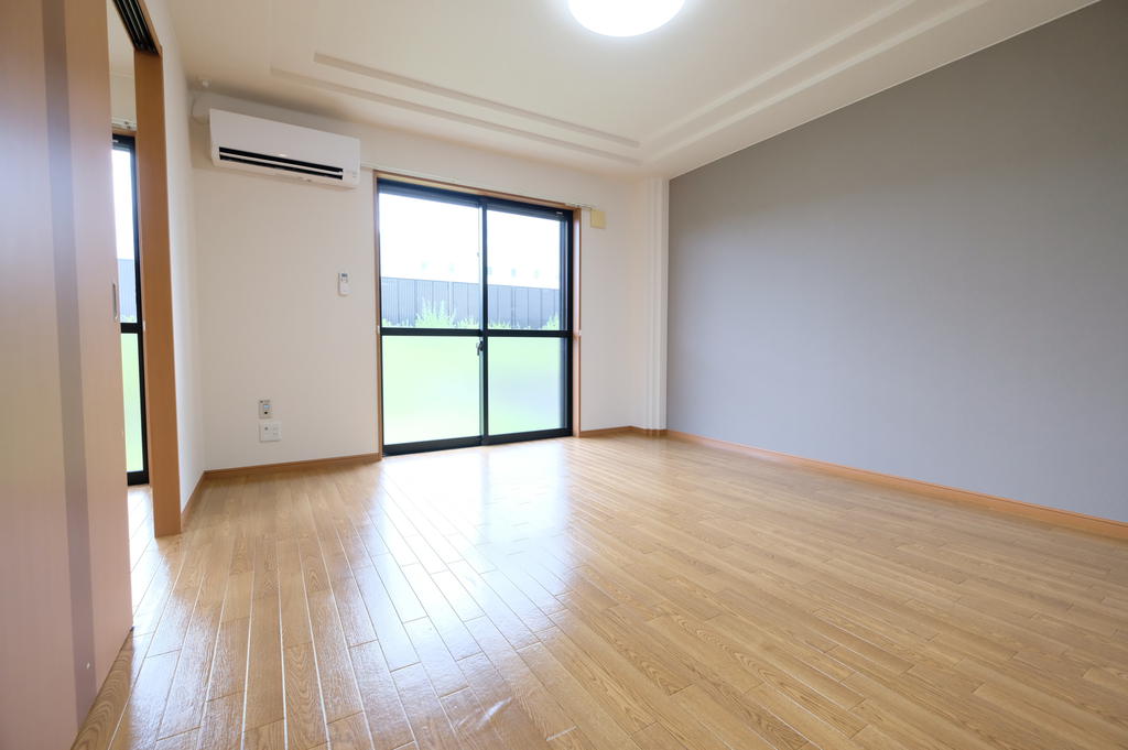 居室・リビング　室内写真は別室です