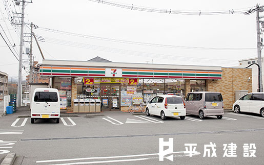 コンビニ　セブンイレブン長泉桜堤2丁目店（コンビニ）まで579m