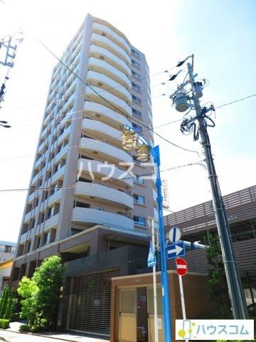 名古屋市千種区井上町のマンションの建物外観