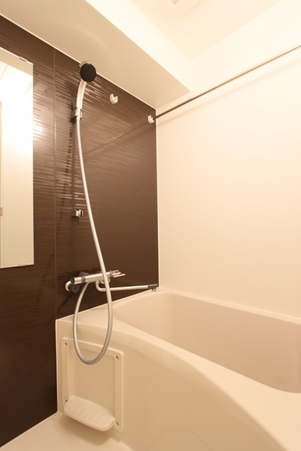 バス・シャワールーム　バスルーム