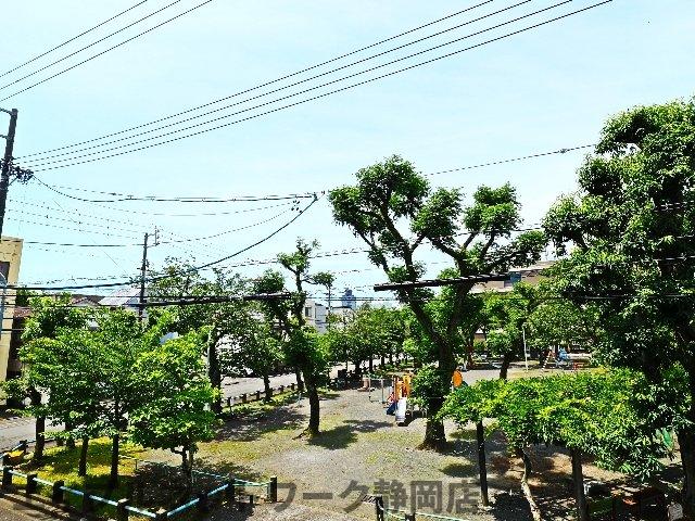 【静岡市葵区城東町のマンションの眺望】