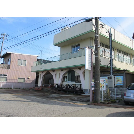 幼稚園・保育園　すみれ保育園（幼稚園・保育園）まで949m