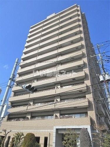 宇都宮市旭のマンションの建物外観