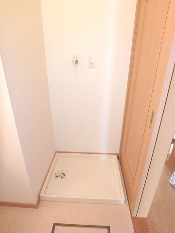 その他部屋・スペース　洗濯機置場