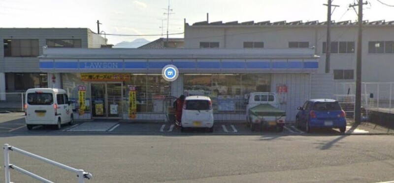 コンビニ　ローソン松阪松ヶ島店（コンビニ）まで603m