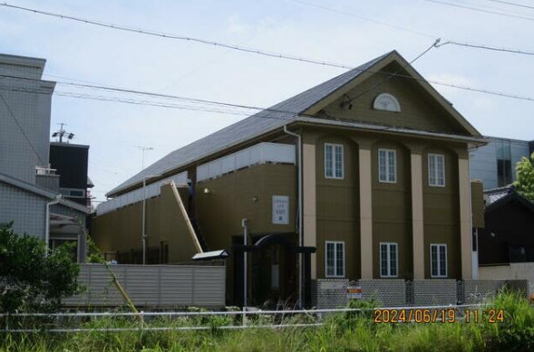 アーバンライフ東郷町の建物外観