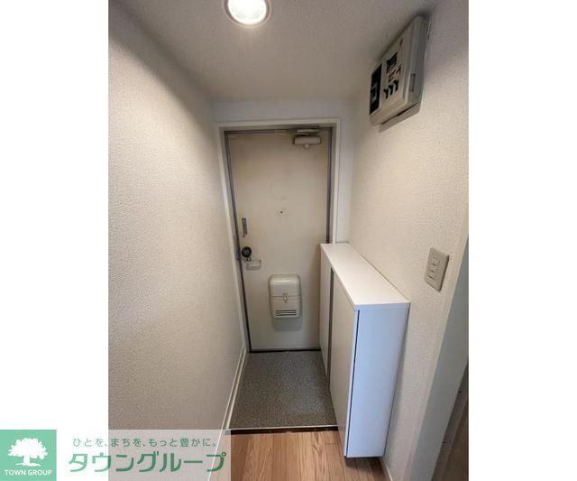 【フォーシム三軒茶屋の玄関】