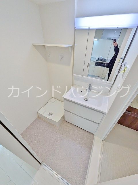 【大阪市住之江区東加賀屋のアパートの洗面設備】