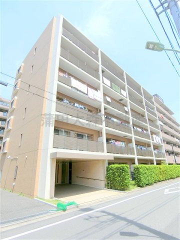 PLAZA02の建物外観