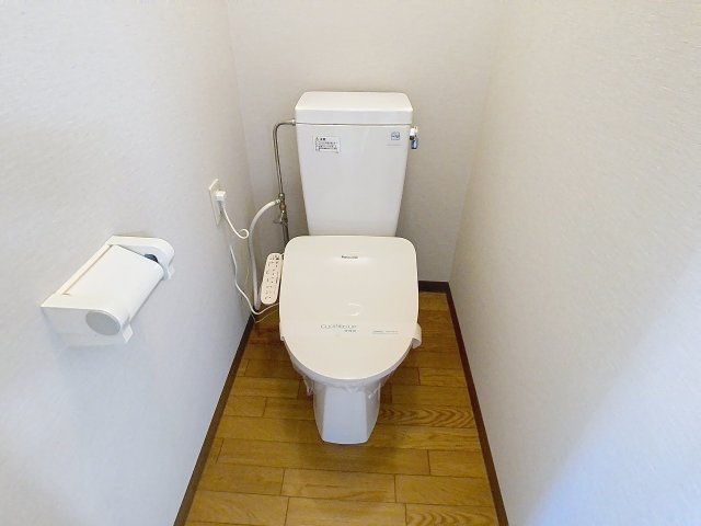 トイレ　現況が相違する場合は現況を優先致します。2025年11月撮影