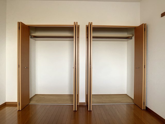 収納　掲載写真は空室の別部屋を掲載しております。実際のお部屋と仕様