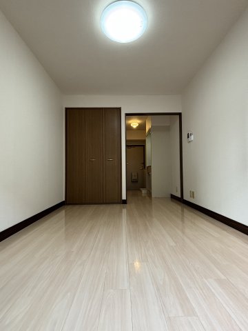 その他部屋・スペース　☆バルコニー側から見た室内☆