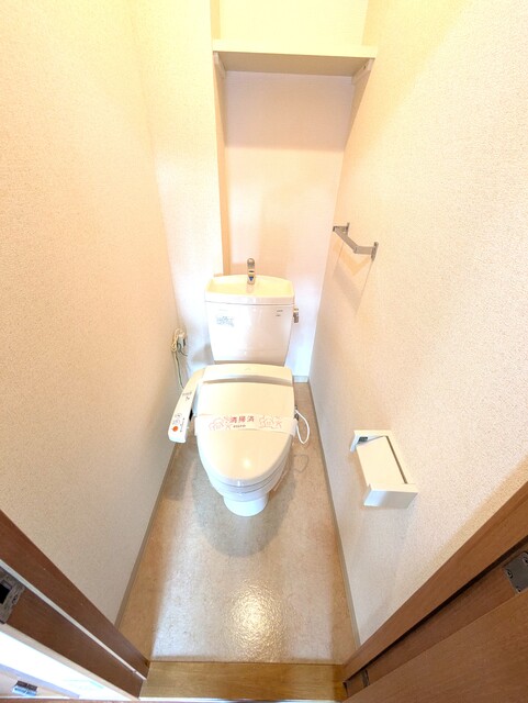 トイレ　洗浄便座付きのトイレです★