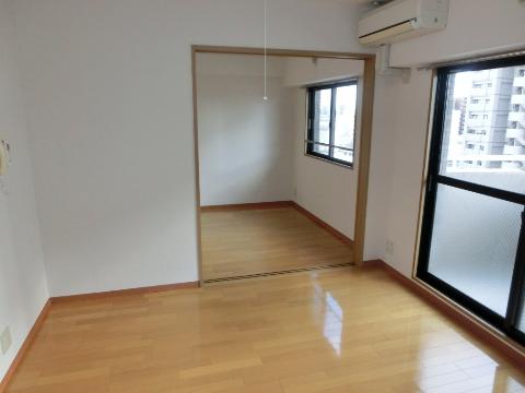 居室・リビング　洋室