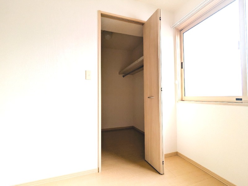 収納　図面と現状に相違がある場合には現状を優先