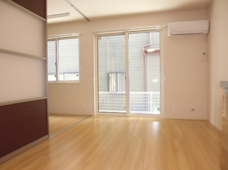 居室・リビング　使いやすい居間です