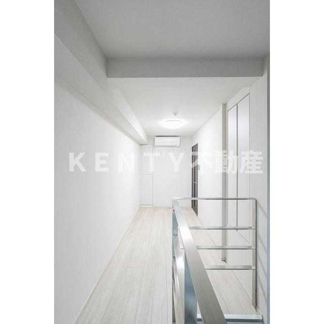 その他部屋・スペース　広くて明るい寝室