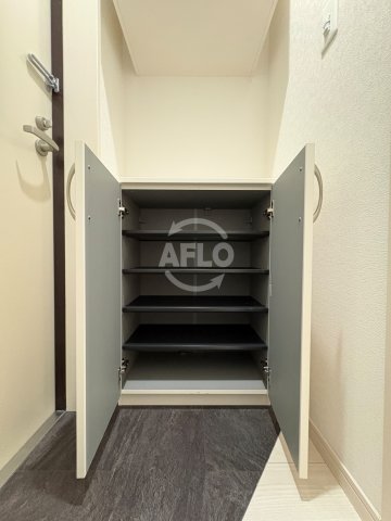 収納　F　Normalis　SEAM　SB